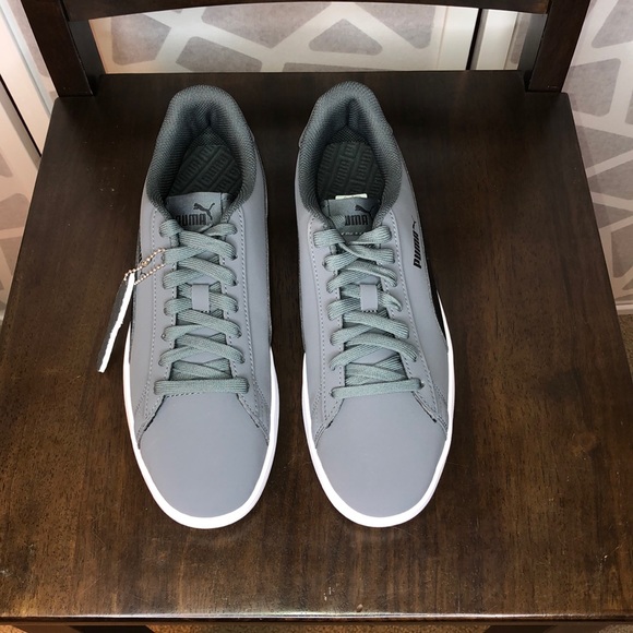 puma smash v2 buck iron gate